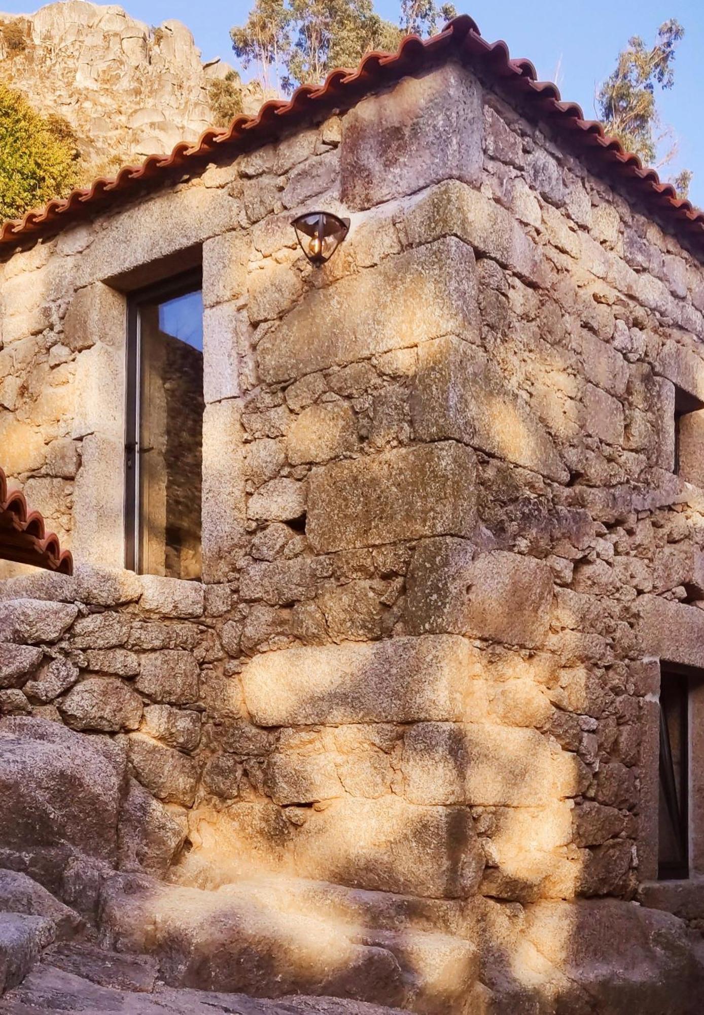 Bed and Breakfast Quinta De Sao Pedro De Vir-A-Corca Em Monsanto Exterior foto